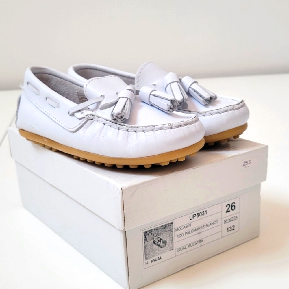 Boys White moccasins